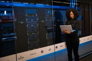 Data centre infrastructure deployment network equipment installation