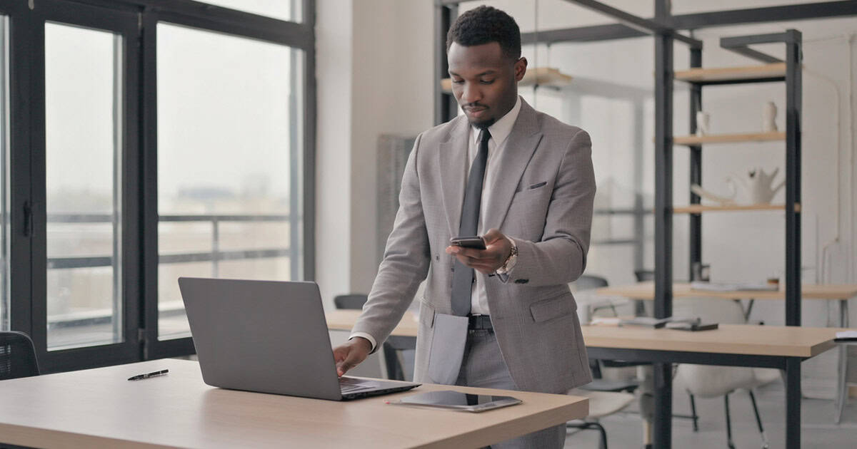 An IT partner weighing the obligation to disclose connectivity supply chain risk to a client before problems reach the surface